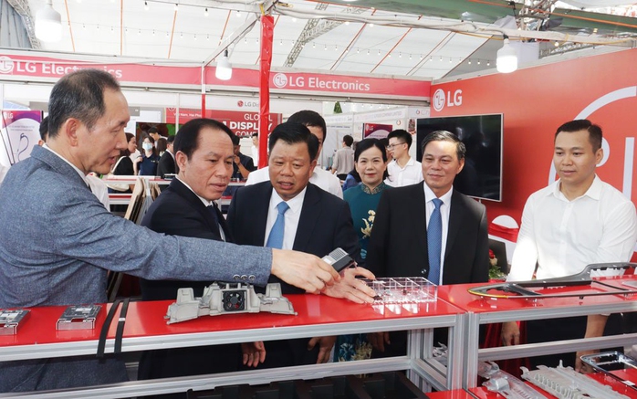 Vốn FDI đổ về Hải Phòng- Ảnh 3. Vốn FDI đổ về Hải Phòng- Ảnh 3.