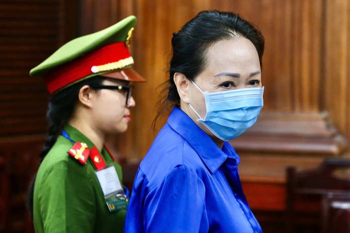 Bà Trương Mỹ Lan lãnh bản án thứ 2- Ảnh 1. Bà Trương Mỹ Lan lãnh bản án thứ 2- Ảnh 1.