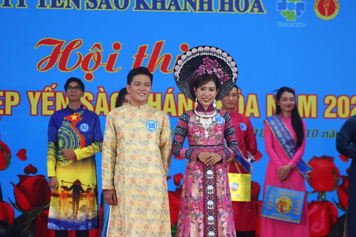 Ngắm nét đẹp nam thanh nữ tú Yến sào Khánh Hòa- Ảnh 5. Ngắm nét đẹp nam thanh nữ tú Yến sào Khánh Hòa- Ảnh 5.