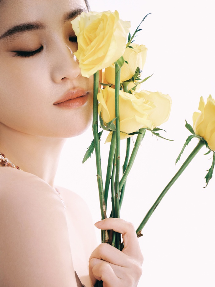 "Thần tiên tỉ tỉ" Lưu Diệc Phi lại gây sốt mạng- Ảnh 14. "Thần tiên tỉ tỉ" Lưu Diệc Phi lại gây sốt mạng- Ảnh 14.