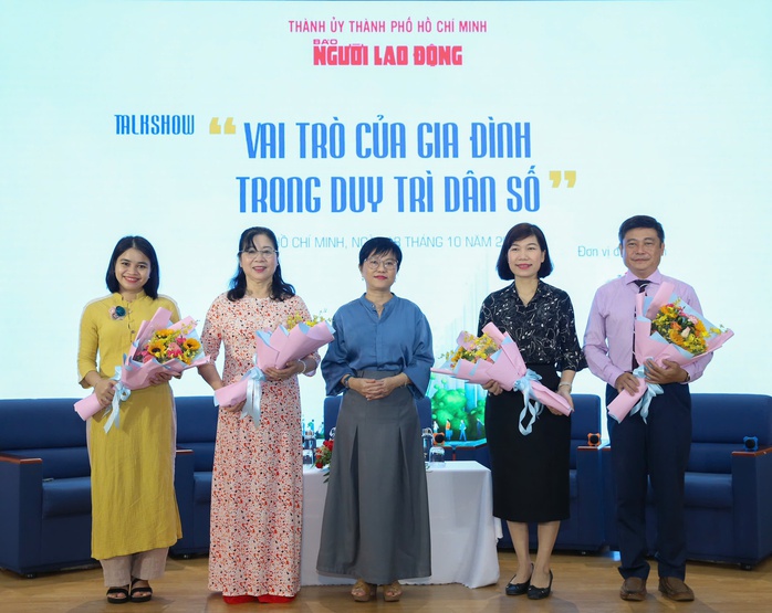 Gia đình giữ vai trò cốt lõi trong việc duy trì dân số- Ảnh 2. Gia đình giữ vai trò cốt lõi trong việc duy trì dân số- Ảnh 2.