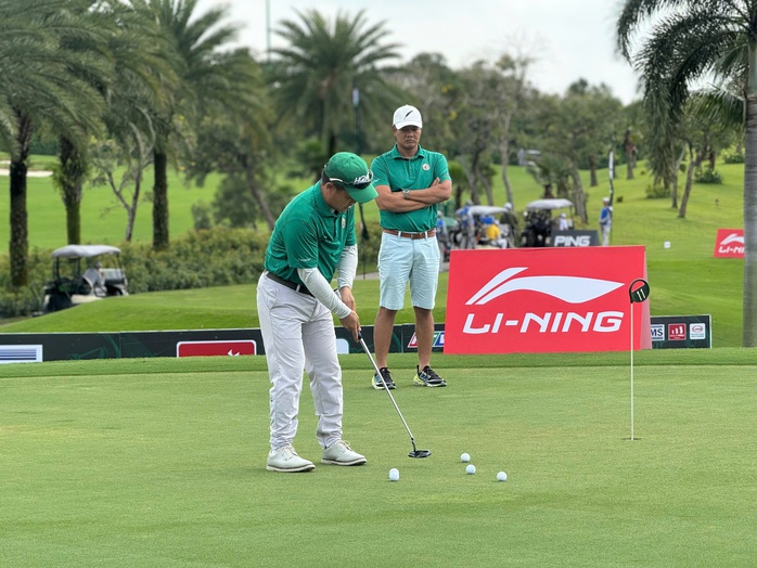 CLB Golf Quảng Nam phía Nam vô địch HTV SWING CUP 2024- Ảnh 1. CLB Golf Quảng Nam phía Nam vô địch HTV SWING CUP 2024- Ảnh 1.
