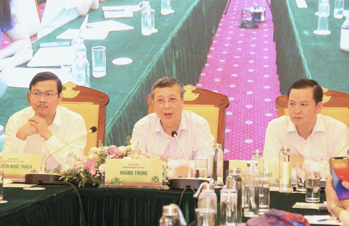 “Đất khỏe, sản xuất thực phẩm an toàn và con người sẽ khỏe”- Ảnh 1. “Đất khỏe, sản xuất thực phẩm an toàn và con người sẽ khỏe”- Ảnh 1.