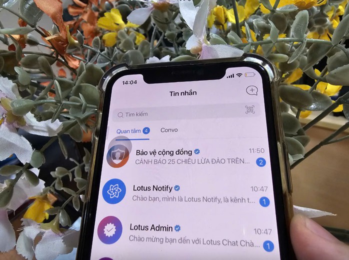 Giao diện ứng dụng nhắn tin Lotus Chat. Ảnh: LÊ TỈNH Giao diện ứng dụng nhắn tin Lotus Chat. Ảnh: LÊ TỈNH