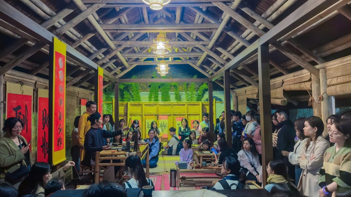 Hai "điểm phải đến" ở Hà Nội và TP HCM- Ảnh 5. Hai "điểm phải đến" ở Hà Nội và TP HCM- Ảnh 5.