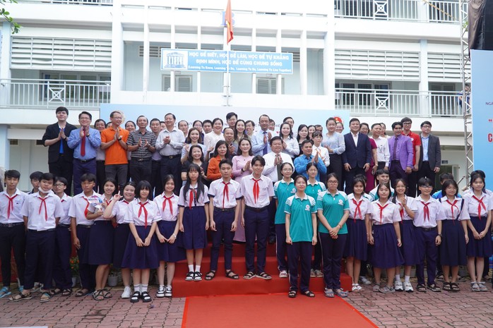 Giúp học sinh chọn đúng nghề từ những câu hỏi đơn giản- Ảnh 6. Giúp học sinh chọn đúng nghề từ những câu hỏi đơn giản- Ảnh 6.