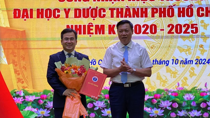 Trường ĐH Y dược TP HCM có hiệu trưởng mới- Ảnh 1. Trường ĐH Y dược TP HCM có hiệu trưởng mới- Ảnh 1.