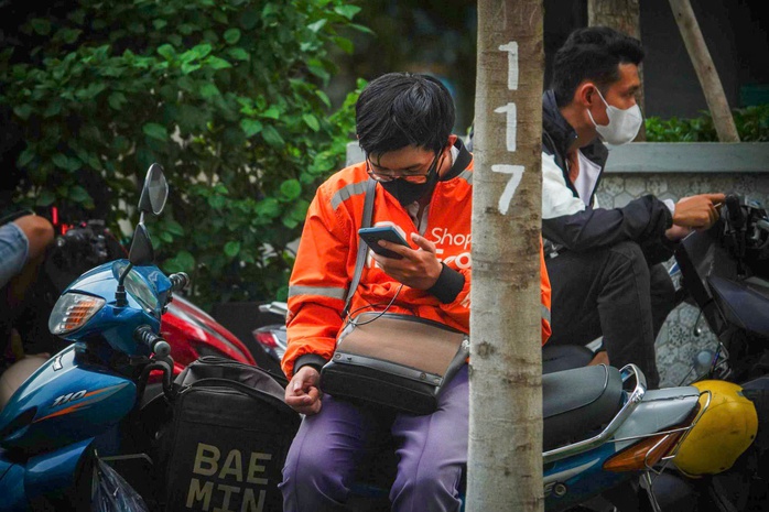 Nhiều lao động "ngại" làm việc trong nhà máy- Ảnh 1.
Nhiều lao động "ngại" làm việc trong nhà máy- Ảnh 1.