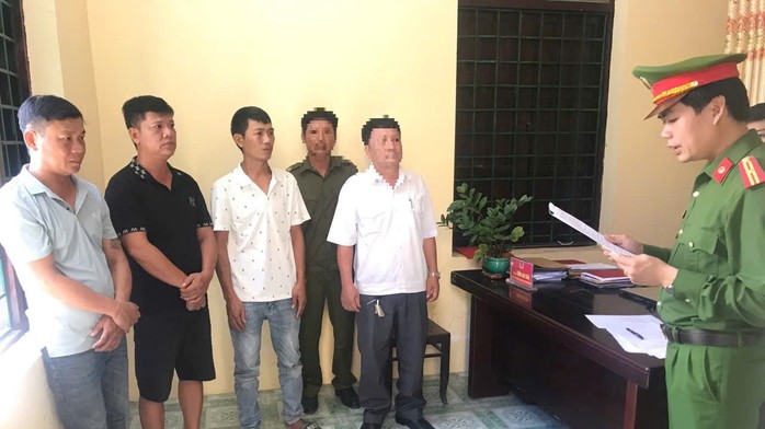 Bắt giam nhóm 3 đối tượng gây rối ở Quảng Bình- Ảnh 1. Bắt giam nhóm 3 đối tượng gây rối ở Quảng Bình- Ảnh 1.