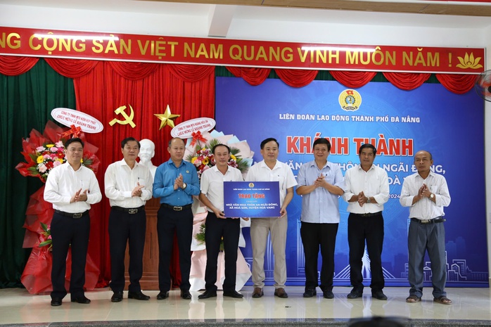 Công đoàn Đà Nẵng xây Nhà văn hóa tặng người dân Hòa Vang- Ảnh 1. Công đoàn Đà Nẵng xây Nhà văn hóa tặng người dân Hòa Vang- Ảnh 1.