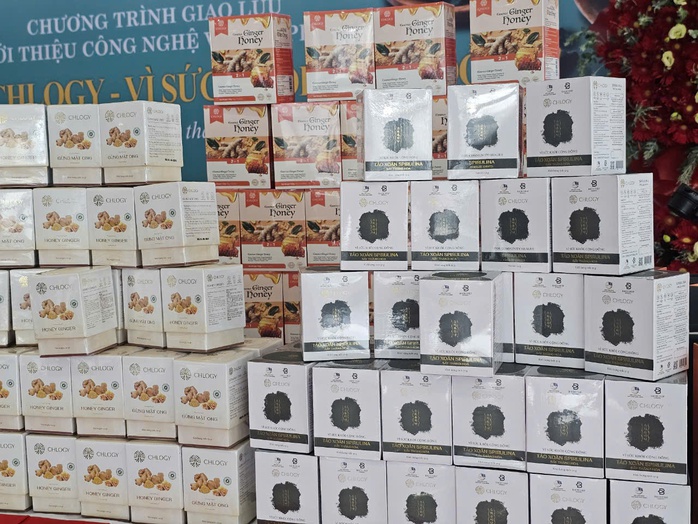 Chế biến tảo xoắn bằng công nghệ sấy thăng hoa có gì đặc biệt?- Ảnh 1. Chế biến tảo xoắn bằng công nghệ sấy thăng hoa có gì đặc biệt?- Ảnh 1.