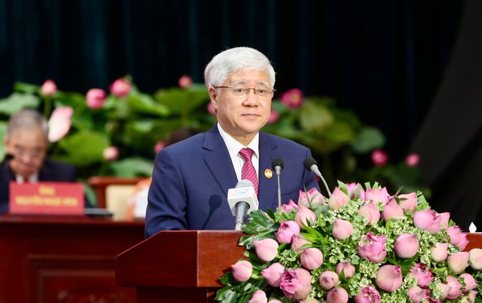 Bí thư Thành ủy Nguyễn Văn Nên: Không để ai lạc lõng, bị bỏ rơi tại TP HCM- Ảnh 4. Bí thư Thành ủy Nguyễn Văn Nên: Không để ai lạc lõng, bị bỏ rơi tại TP HCM- Ảnh 4.