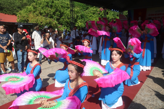 Lần đầu tiên giới thiệu bảo vật quốc gia Linga vàng ròng đến công chúng- Ảnh 5. Lần đầu tiên giới thiệu bảo vật quốc gia Linga vàng ròng đến công chúng- Ảnh 5.
