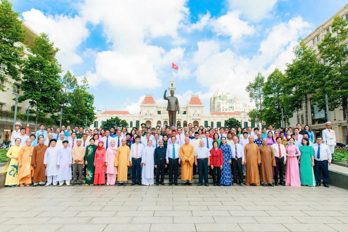 Khai mạc Đại hội đại biểu MTTQ TP HCM- Ảnh 2. Khai mạc Đại hội đại biểu MTTQ TP HCM- Ảnh 2.