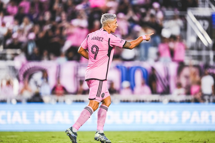 Messi lập hat-trick, Inter Miami tạo kỷ lục giải đấu- Ảnh 2. Messi lập hat-trick, Inter Miami tạo kỷ lục giải đấu- Ảnh 2.