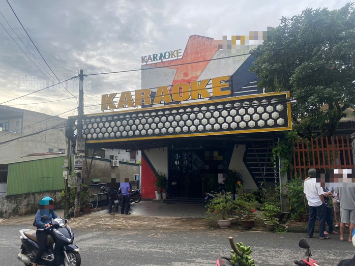 Án mạng trong quán karaoke, 3 người thương vong- Ảnh 1. Án mạng trong quán karaoke, 3 người thương vong- Ảnh 1.