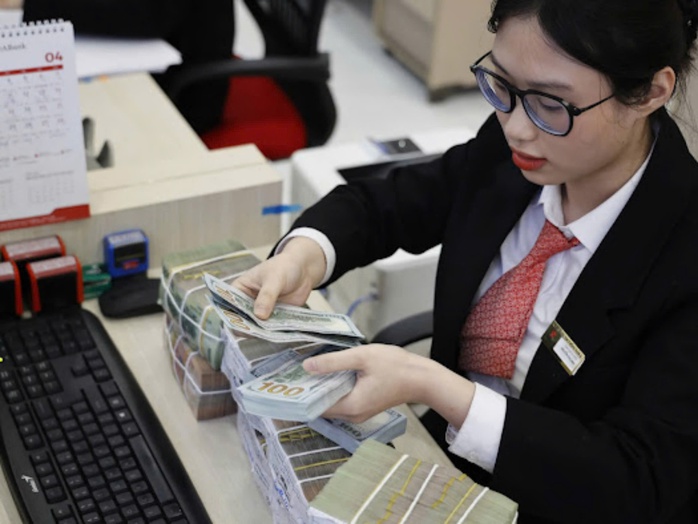 TP HCM sẽ thu hút kiều hối bằng trái phiếu- Ảnh 1. TP HCM sẽ thu hút kiều hối bằng trái phiếu- Ảnh 1.