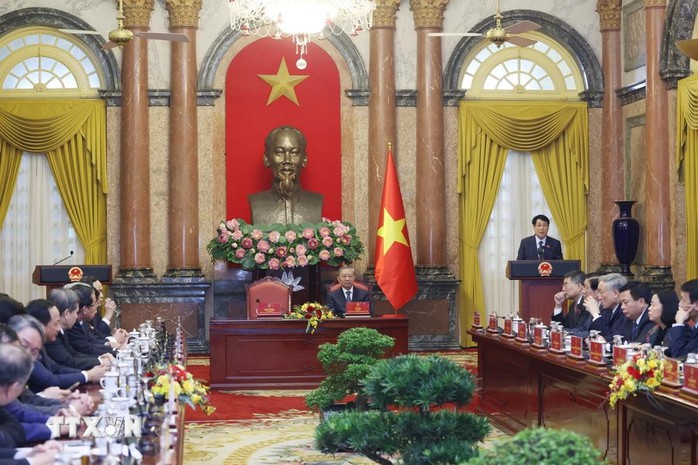 Tổng Bí thư Tô Lâm và Chủ tịch nước Lương Cường bàn giao công tác của Chủ tịch nước- Ảnh 7. Tổng Bí thư Tô Lâm và Chủ tịch nước Lương Cường bàn giao công tác của Chủ tịch nước- Ảnh 7.
