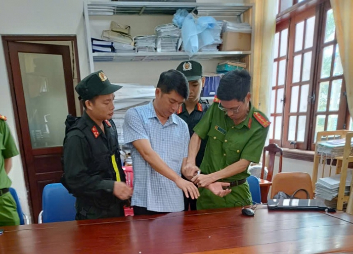 Bình Phước: Khởi tố, bắt giam một phó chủ tịch huyện và cấp dưới- Ảnh 3. Bình Phước: Khởi tố, bắt giam một phó chủ tịch huyện và cấp dưới- Ảnh 3.