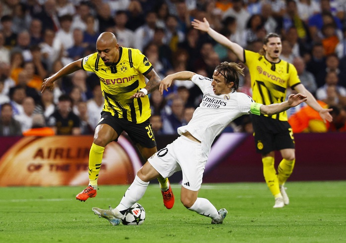 Vinicius bùng nổ, Real Madrid ngược dòng khó tin hạ Dortmund - Ảnh 2. Vinicius bùng nổ, Real Madrid ngược dòng khó tin hạ Dortmund - Ảnh 2.