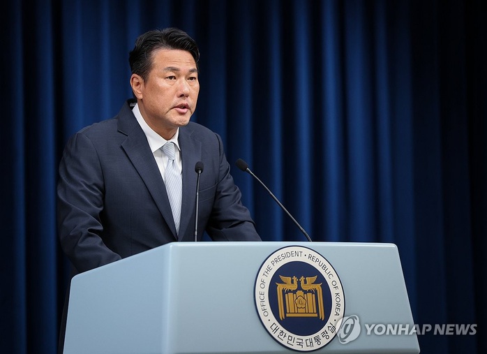 Phó Cố vấn An ninh Quốc gia Kim Tae-hyo phát biểu vào ngày 22-10. Ảnh: Yonhap Phó Cố vấn An ninh Quốc gia Kim Tae-hyo phát biểu vào ngày 22-10. Ảnh: Yonhap