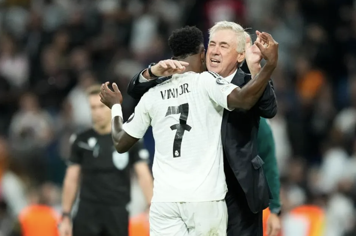Vinicius bùng nổ, Real Madrid ngược dòng khó tin hạ Dortmund - Ảnh 8. Vinicius bùng nổ, Real Madrid ngược dòng khó tin hạ Dortmund - Ảnh 8.