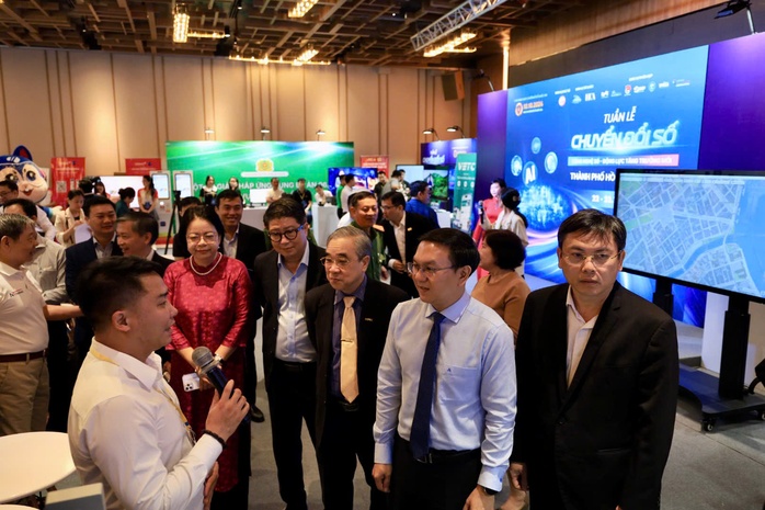 Năm 2025, TP HCM là 1 trong 5 địa phương đứng đầu chính phủ số- Ảnh 1. Năm 2025, TP HCM là 1 trong 5 địa phương đứng đầu chính phủ số- Ảnh 1.