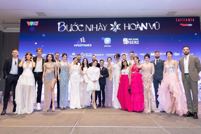 "Bước nhảy hoàn vũ" trở lại sau 8 năm, có gì hay?- Ảnh 2. "Bước nhảy hoàn vũ" trở lại sau 8 năm, có gì hay?- Ảnh 2.