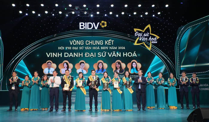 Nhân viên ngân hàng xuất sắc thành Đại sứ văn hóa BIDV- Ảnh 3. Nhân viên ngân hàng xuất sắc thành Đại sứ văn hóa BIDV- Ảnh 3.