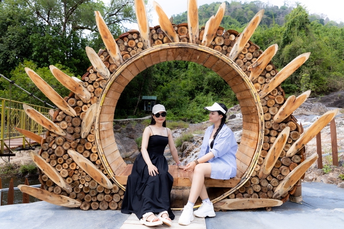 Đến Yang Bay trải nghiệm ẩm thực độc đáo từ thịt đà điểu Khatoco- Ảnh 5. Đến Yang Bay trải nghiệm ẩm thực độc đáo từ thịt đà điểu Khatoco- Ảnh 5.