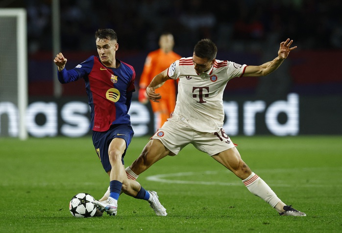 Rafinha tỏa sáng với hat-trick, Barcelona đè bẹp Bayern Munich- Ảnh 1. Rafinha tỏa sáng với hat-trick, Barcelona đè bẹp Bayern Munich- Ảnh 1.