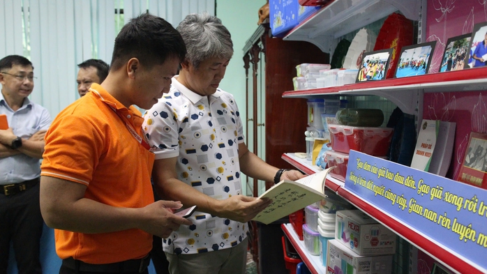 Xây dựng Không gian Văn hóa Hồ Chí Minh bằng 3 thứ tiếng- Ảnh 1. Xây dựng Không gian Văn hóa Hồ Chí Minh bằng 3 thứ tiếng- Ảnh 1.