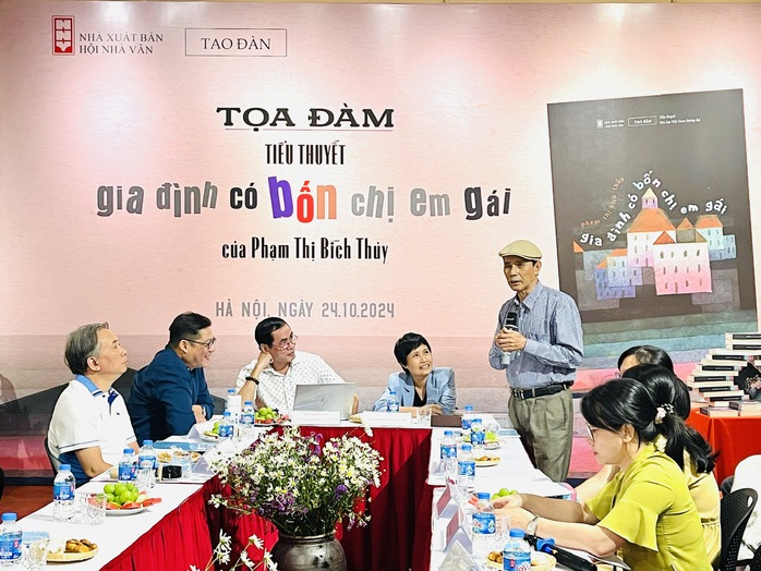 "Gia đình có bốn chị em gái" giải thiêng quy luật "tứ nữ bất bần"- Ảnh 3. "Gia đình có bốn chị em gái" giải thiêng quy luật "tứ nữ bất bần"- Ảnh 3.