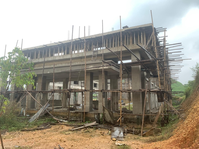 Sau phản ảnh báo Người Lao Động: Chỉ định nhà thầu thi công trường học dang dở ở Hà Tĩnh- Ảnh 3. Sau phản ảnh báo Người Lao Động: Chỉ định nhà thầu thi công trường học dang dở ở Hà Tĩnh- Ảnh 3.