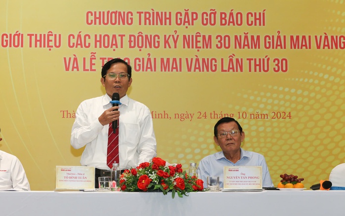 Nghệ sĩ tụ hội hướng tới kỷ niệm 30 năm Giải Mai Vàng và Mai Vàng thứ 30 - Ảnh 3. Nghệ sĩ tụ hội hướng tới kỷ niệm 30 năm Giải Mai Vàng và Mai Vàng thứ 30 - Ảnh 3.