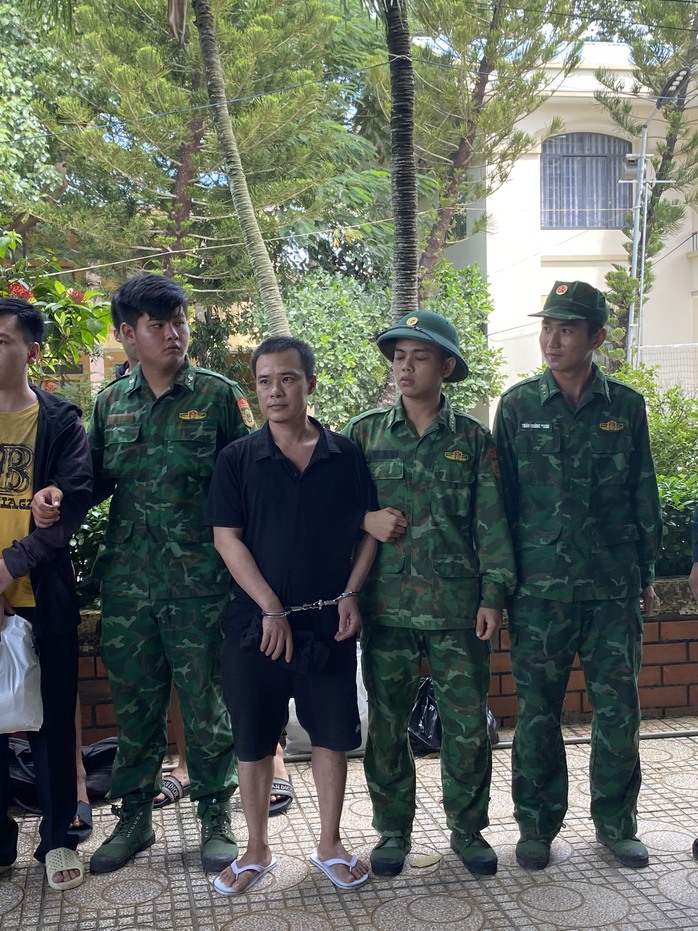 Bắt đối tượng cuối cùng trong vụ cướp tiệm vàng ở Bình Dương- Ảnh 1. Bắt đối tượng cuối cùng trong vụ cướp tiệm vàng ở Bình Dương- Ảnh 1.
