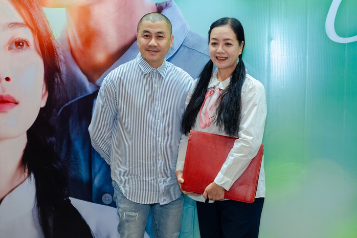 NSƯT Chiều Xuân gây sốc khi trở lại thời học trò- Ảnh 3. NSƯT Chiều Xuân gây sốc khi trở lại thời học trò- Ảnh 3.