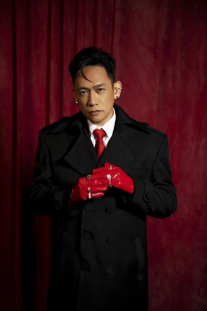 Duy Mạnh tiết lộ chuyện thâm cung của showbiz- Ảnh 3. Duy Mạnh tiết lộ chuyện thâm cung của showbiz- Ảnh 3.