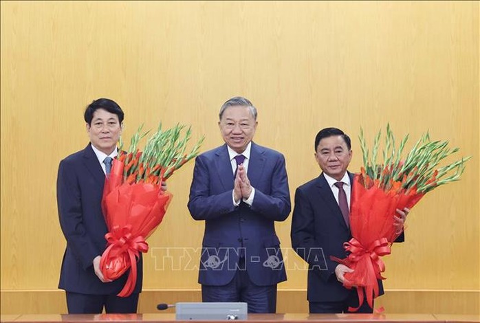 Bộ Chính trị phân công ông Trần Cẩm Tú giữ chức Thường trực Ban Bí thư- Ảnh 2. Bộ Chính trị phân công ông Trần Cẩm Tú giữ chức Thường trực Ban Bí thư- Ảnh 2.