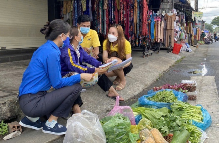 TP HCM: Cấp biên lai điện tử khi tham gia BHXH tự nguyện, BHYT hộ gia đình- Ảnh 1. TP HCM: Cấp biên lai điện tử khi tham gia BHXH tự nguyện, BHYT hộ gia đình- Ảnh 1.