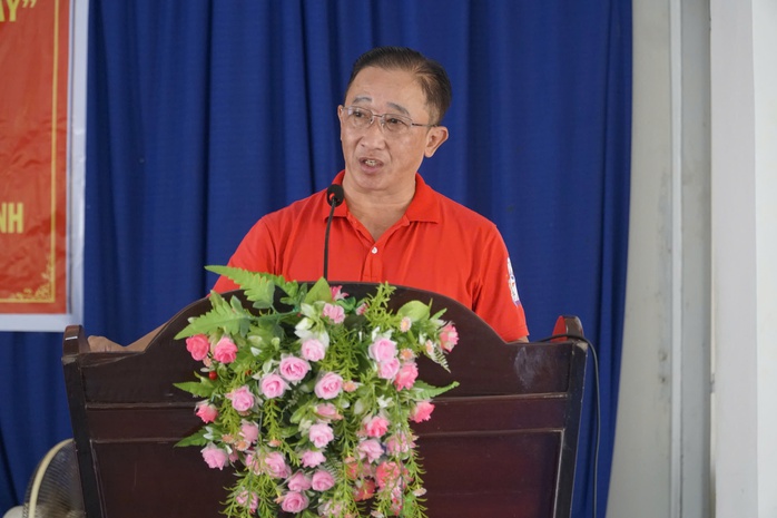 Chương trình “Tự hào cờ Tổ quốc” đến với vùng Đất thép anh hùng Giồng Trôm- Ảnh 5. Chương trình “Tự hào cờ Tổ quốc” đến với vùng Đất thép anh hùng Giồng Trôm- Ảnh 5.