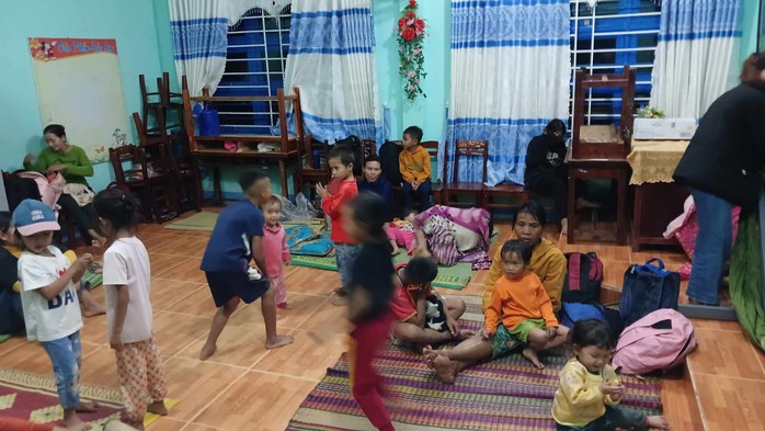 Cập nhật thiệt hại và hình ảnh mới nhất do bão Trà Mi gây ra ở Quảng Nam - Ảnh 3. Cập nhật thiệt hại và hình ảnh mới nhất do bão Trà Mi gây ra ở Quảng Nam - Ảnh 3.