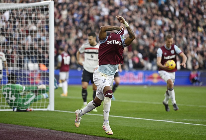 Thua West Ham phút cuối, Man United chìm sâu ở Giải Ngoại hạng Anh- Ảnh 5. Thua West Ham phút cuối, Man United chìm sâu ở Giải Ngoại hạng Anh- Ảnh 5.