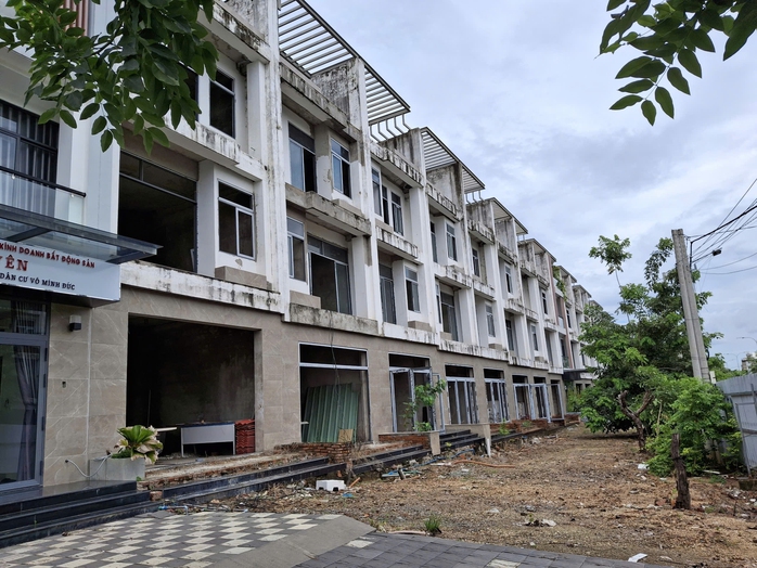 Ngồi trên lửa vì mua đất dự án- Ảnh 1. Ngồi trên lửa vì mua đất dự án- Ảnh 1.