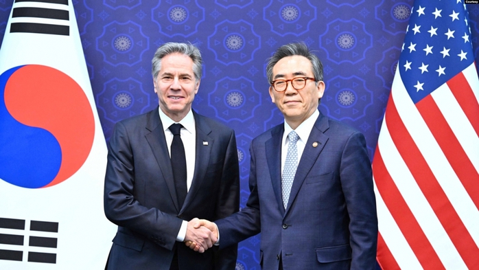 Triều Tiên "đưa quân đến Nga", phái đoàn Hàn Quốc đến Ukraine- Ảnh 1. Triều Tiên "đưa quân đến Nga", phái đoàn Hàn Quốc đến Ukraine- Ảnh 1.