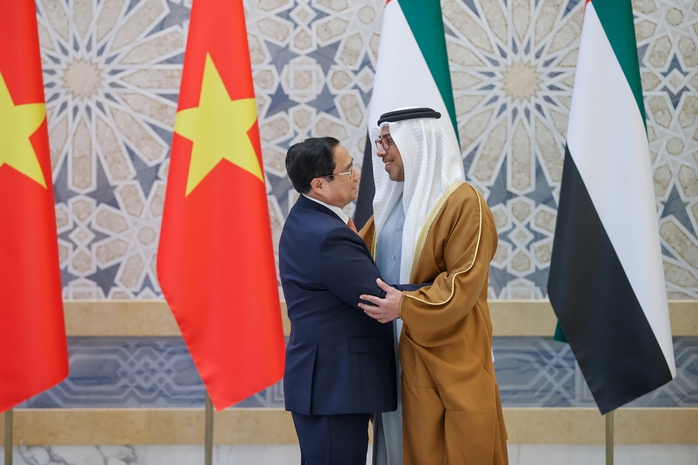 UAE bắn 21 phát đại bác chào đón Thủ tướng Phạm Minh Chính- Ảnh 9. UAE bắn 21 phát đại bác chào đón Thủ tướng Phạm Minh Chính- Ảnh 9.