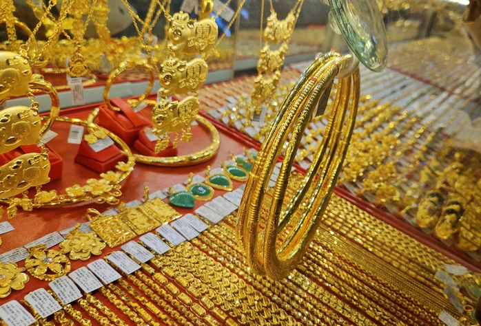 Tối 23-11, nơi nào mua vào vàng miếng SJC giá cao nhất?- Ảnh 1. Tối 23-11, nơi nào mua vào vàng miếng SJC giá cao nhất?- Ảnh 1.