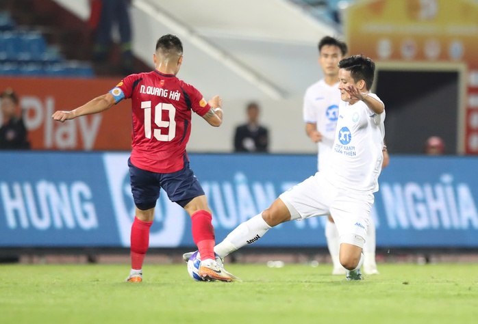 CAHN thắng sốc ĐKVĐ V-League- Ảnh 5. CAHN thắng sốc ĐKVĐ V-League- Ảnh 5.