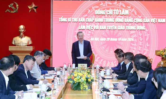Đổi mới công tác tuyên giáo: Chủ động, nhạy bén- Ảnh 1. Đổi mới công tác tuyên giáo: Chủ động, nhạy bén- Ảnh 1.