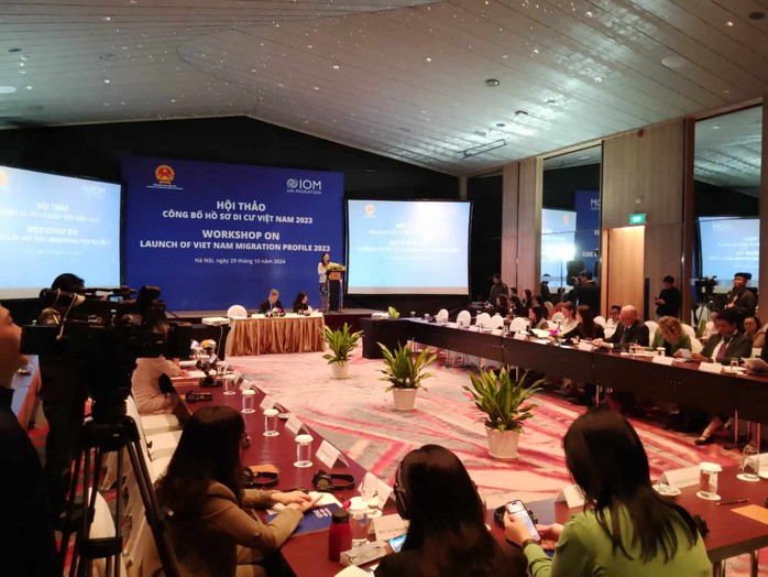 70 - 80% du học sinh đi học tự túc không về nước- Ảnh 4. 70 - 80% du học sinh đi học tự túc không về nước- Ảnh 4.